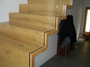 Faltwerkstiege Holz Glasgeländer
