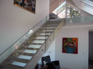 Wagentreppe Glas Handlauf