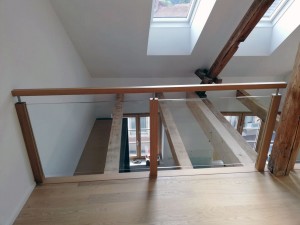 Absperrung Glas Stiege